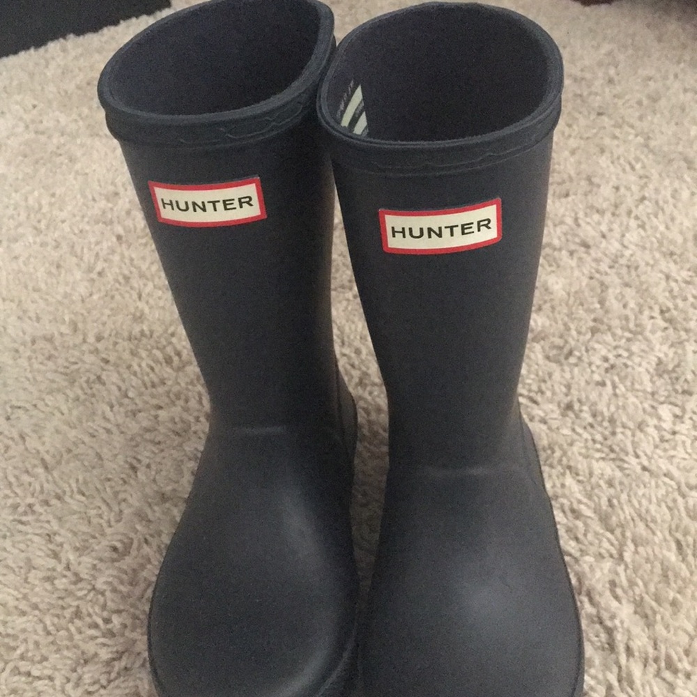 Kids Hunter boots Navy Blue!! Size 10B/11G
